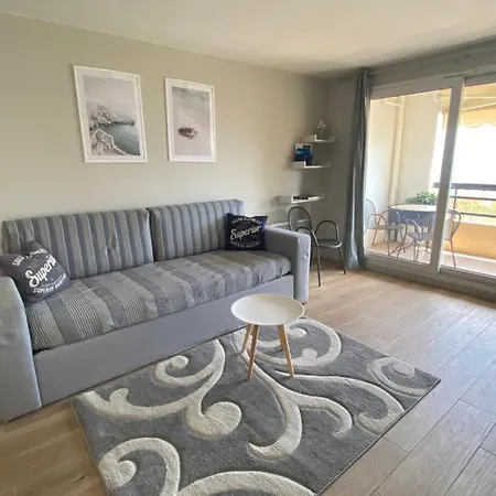 Daire Medicis Montecarlo Sea View *
